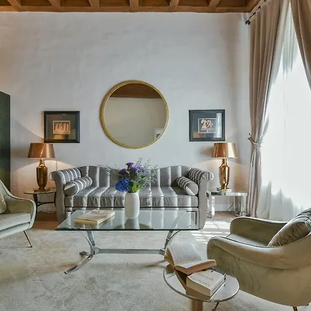 Boccaccio Elegant In Oltrarno Apartment Florence