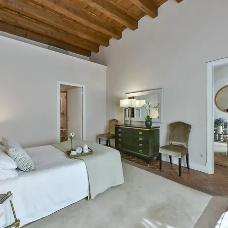 Boccaccio Elegant In Oltrarno Apartment *