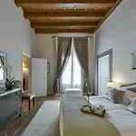 Boccaccio Elegant In Oltrarno 피렌체